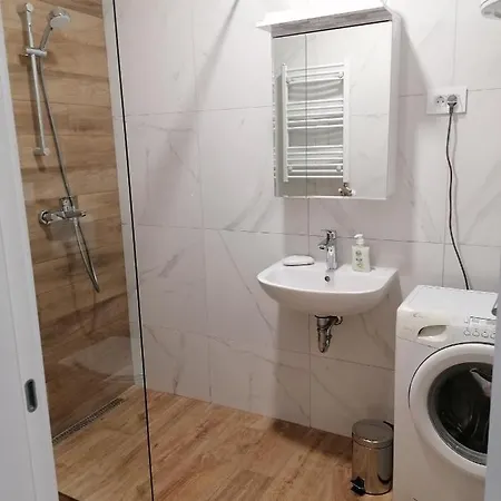 Apartment Jb Petrovaradin